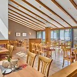 Seerose Hotel 3*