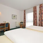 Hotel Seerose 3*